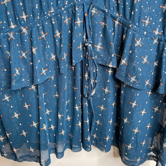 Style & Co Plus Size Ruffle-Front Mesh Top Green - Picture 4 of 6